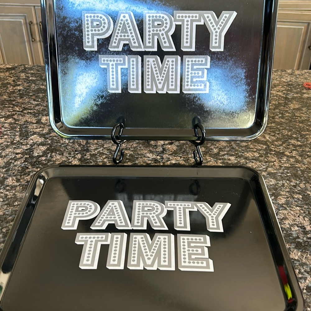 ASHLAND 14.5" PARTY TIME TRAY SET OF 2 NWT